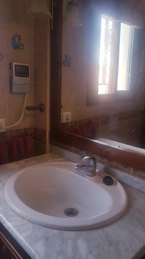 شقة Excelente Habitacion En Bonita Y Tranquila Casa En Benalmadena Pueblo المظهر الخارجي الصورة